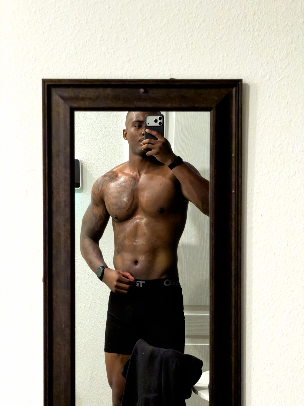 Jaylen Fowler after training in the gym